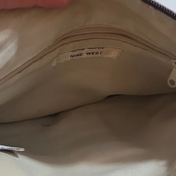 NINE WEST PURSE - Picture 7 of 8